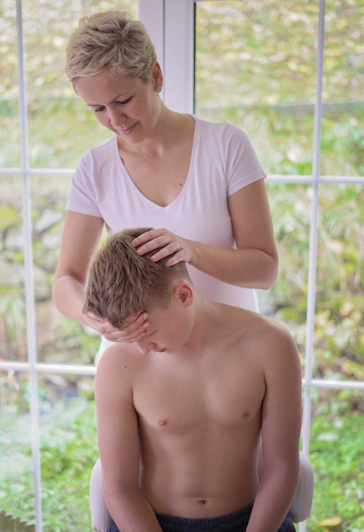 Indická masáž hlavy